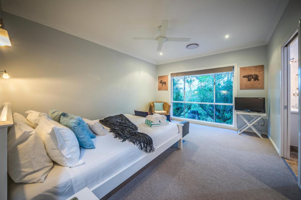 The Hillside Retreat Hotel Mount Tamborine Exterior photo